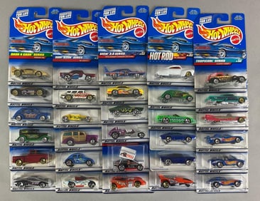 Group of 30 Mattel Hot Wheels Die-Cast Cars