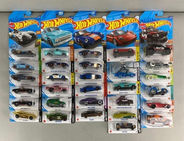 Group of 30 Mattel Hot Wheels Die-Cast Vehicles