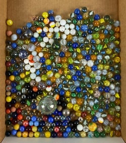 Group of 100+ Assorted Marbles