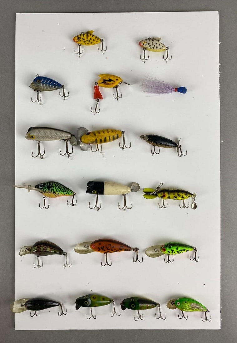 19 Vintage Fishing Lures