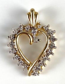 10K Gold Diamond Heart Necklace Pendant