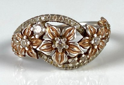 Jeulia Sterling Silver CZ Floral Ring