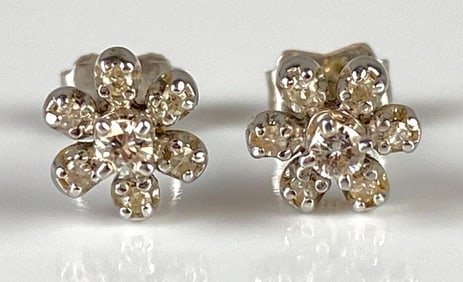 14K White Gold Diamond Floral Stud Earrings