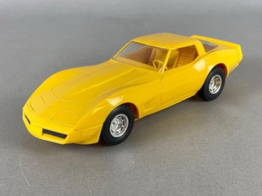 1980 Chevrolet Corvette Yellow Dealership Primo Car