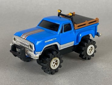 Schaper Stomper 4x4 Dodge Ramwagon