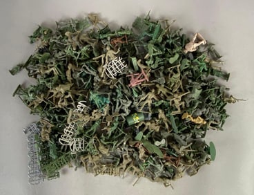 Large Group of Plastic Green Army Men and Accessories