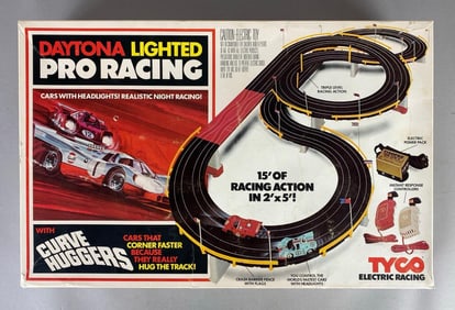 Tyco Daytona Lighted Pro Racing Slot Car Set