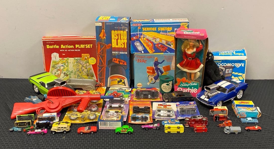 Group of Assorted Toys and More (1 of 5)