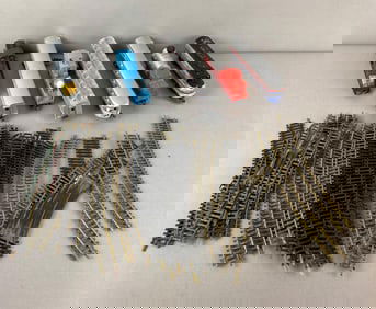 Group of 7 Assorted N Scale Train Cars and More