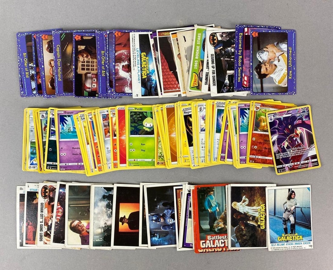 Group of Assorted Trading Cards (1 of 3)