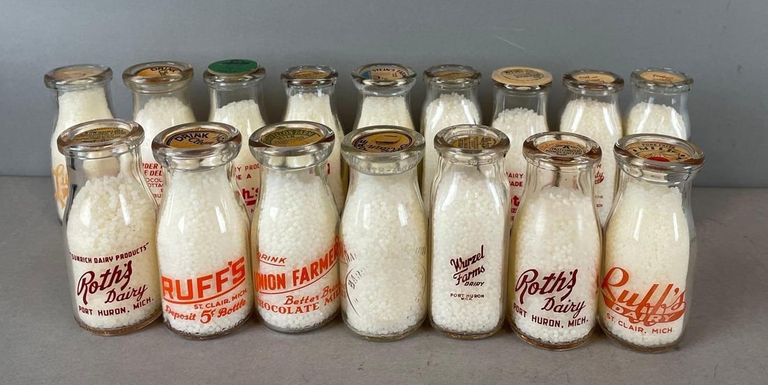 Group of Michigan Glass 1/2 Pint Milk Bottles with Lids (1 of 2)