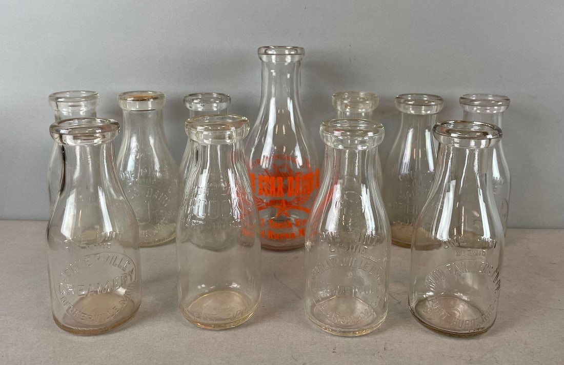 Group of Michigan Pint Glass Milk Bottles (1 of 2)