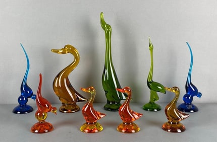 Group of 9 Viking Art Glass Bird Figurines