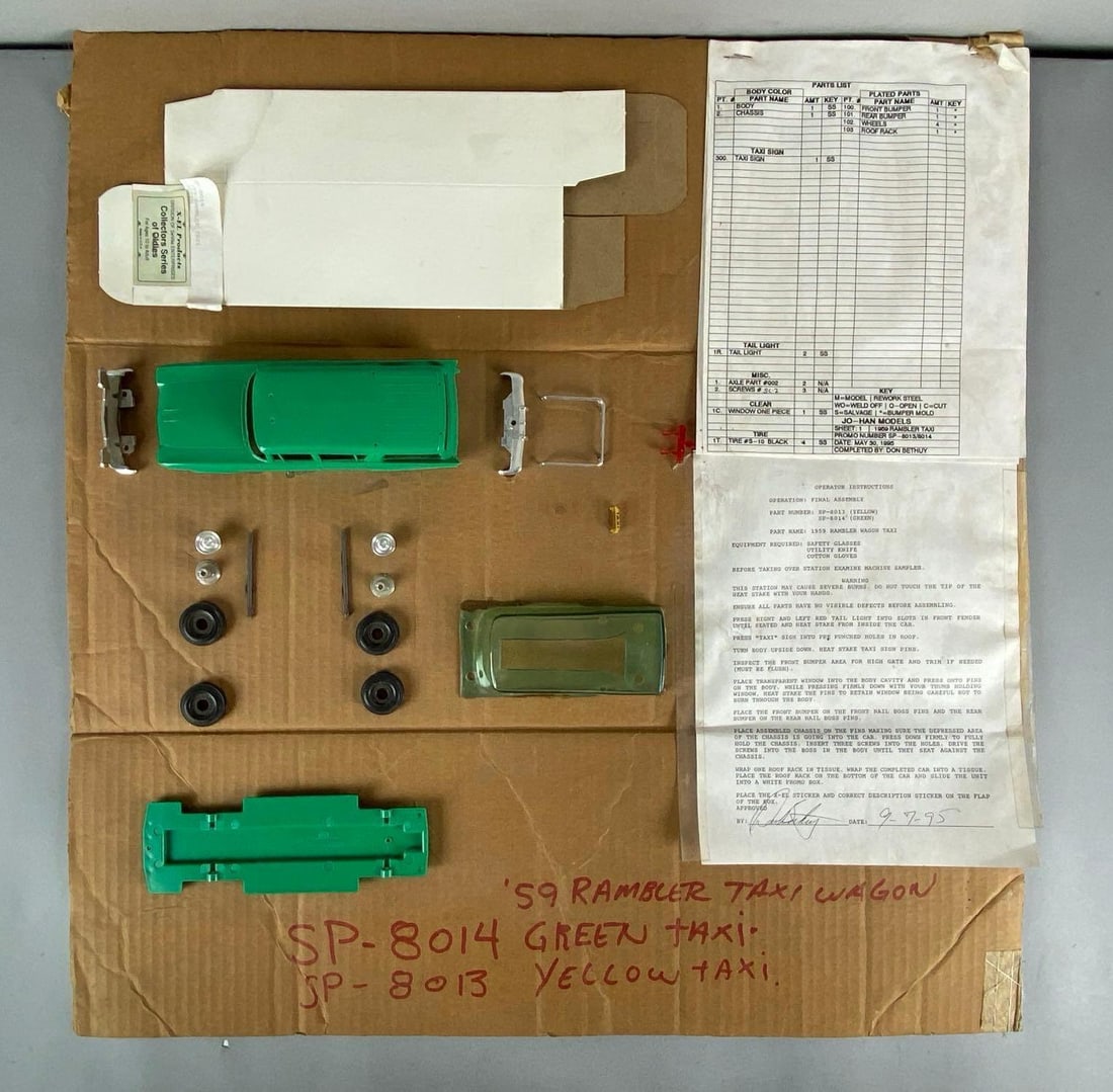 X-EL Products 1959 Rambler Green Taxi Plastic Model Employee Station Guide (1 of 5)