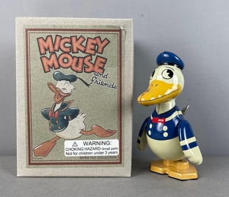 Schylling Disney Retro Toy Collection Wind-Up Donald Duck
