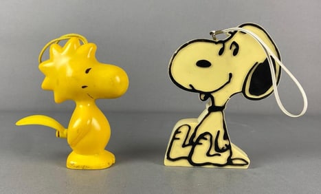 Group of 2 Vintage Snoopy and Woodstock Toy and Radio