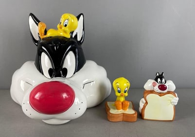 Sylvester and Tweety Salt and Pepper Shakers and Cookie Jar