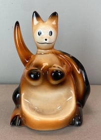 Fine Inc. Punching Kangaroo Porcelain Dresser Caddy