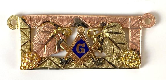 10K-12K Black Hills Gold Masonic Freemason Pendant