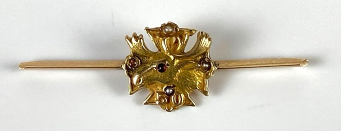 14K Gold Masonic Moose Lodge Pin