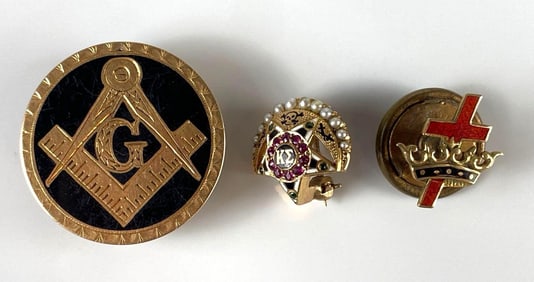 Group of 3 Masonic/Fraternal Pins