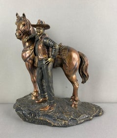 The Bradford Exchange Standing Proud Statue