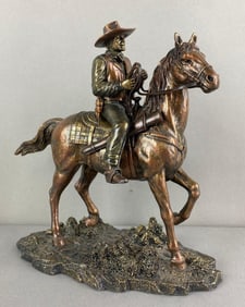 The Bradford Exchange Evening Vigil Statue