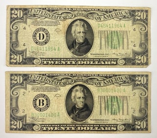 Group of 2 1934 A $20 Federal Reserve Notes