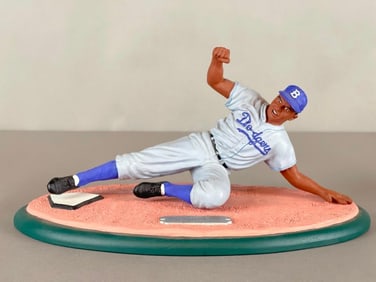 Jackie Robinson Romito Figurine Statue, Steals Home #833 with COA