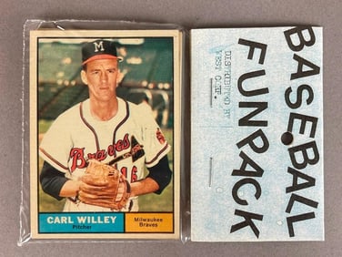 1961 Topps Baseball Cello Fun Pack with Bobby Richardson on Back