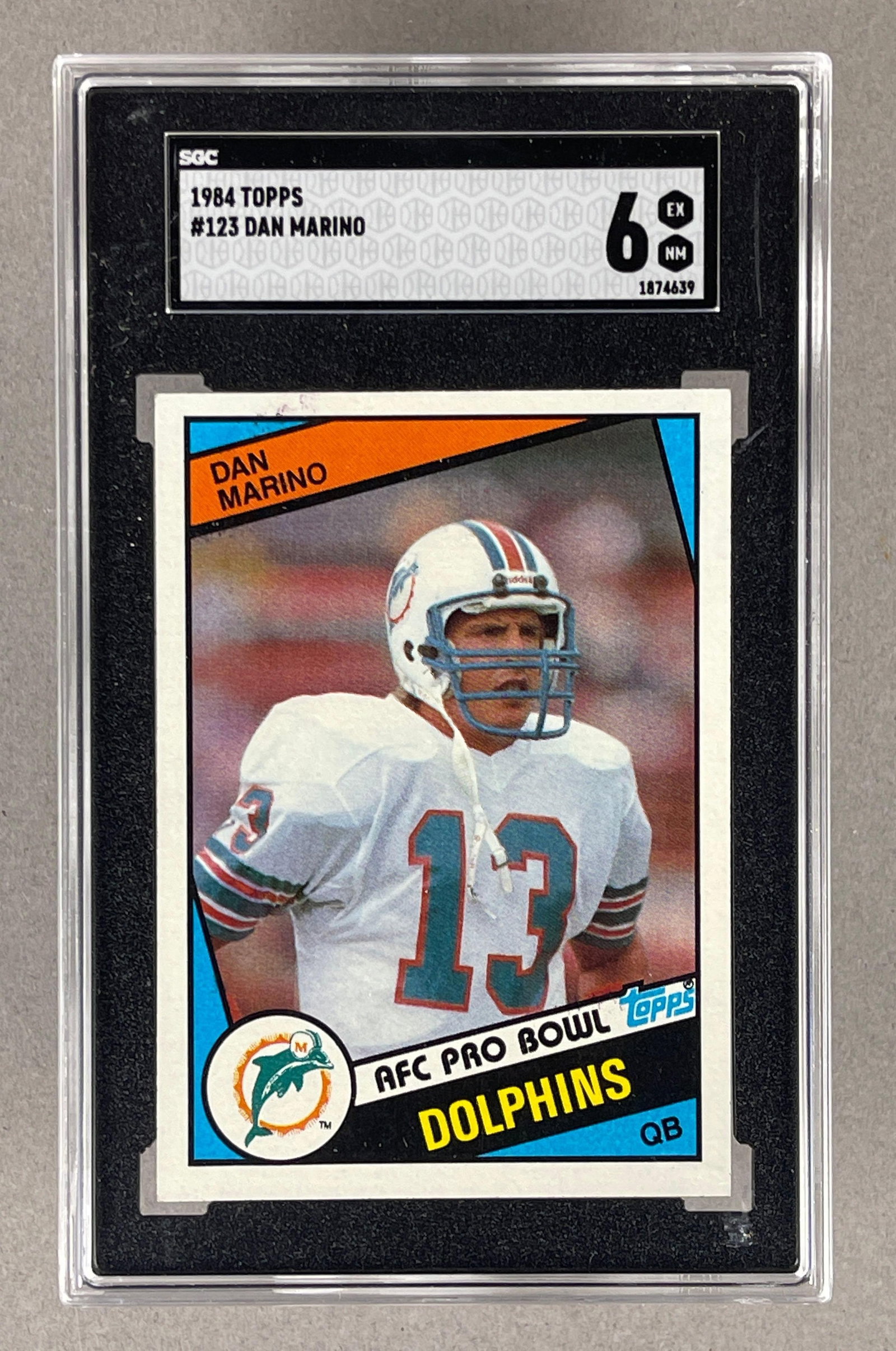 1984 Topps Dan Marino #123 SGC 6 Rookie: 1984 Topps Dan Marino #123 SGC 6 Rookie
