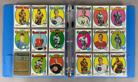 1971 Topps Hockey Near Complete Set with Dryden 124/132