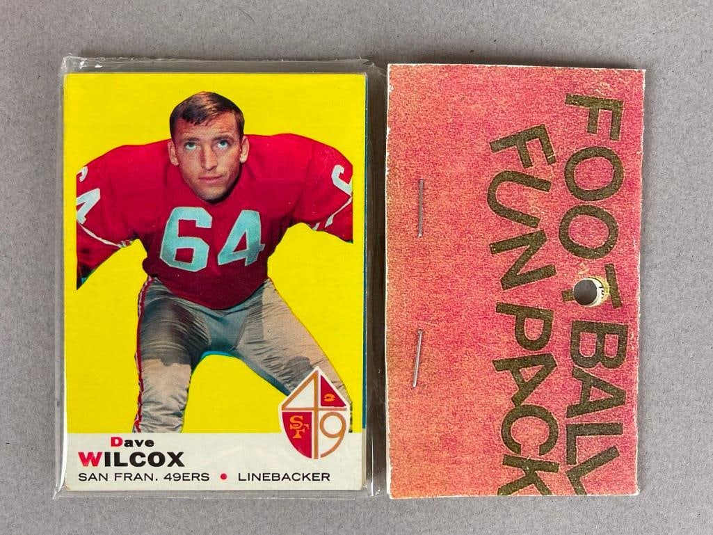 1969 Topps Football West Corps Cello Fun Pack with Charley Taylor on Back (1 of 2)