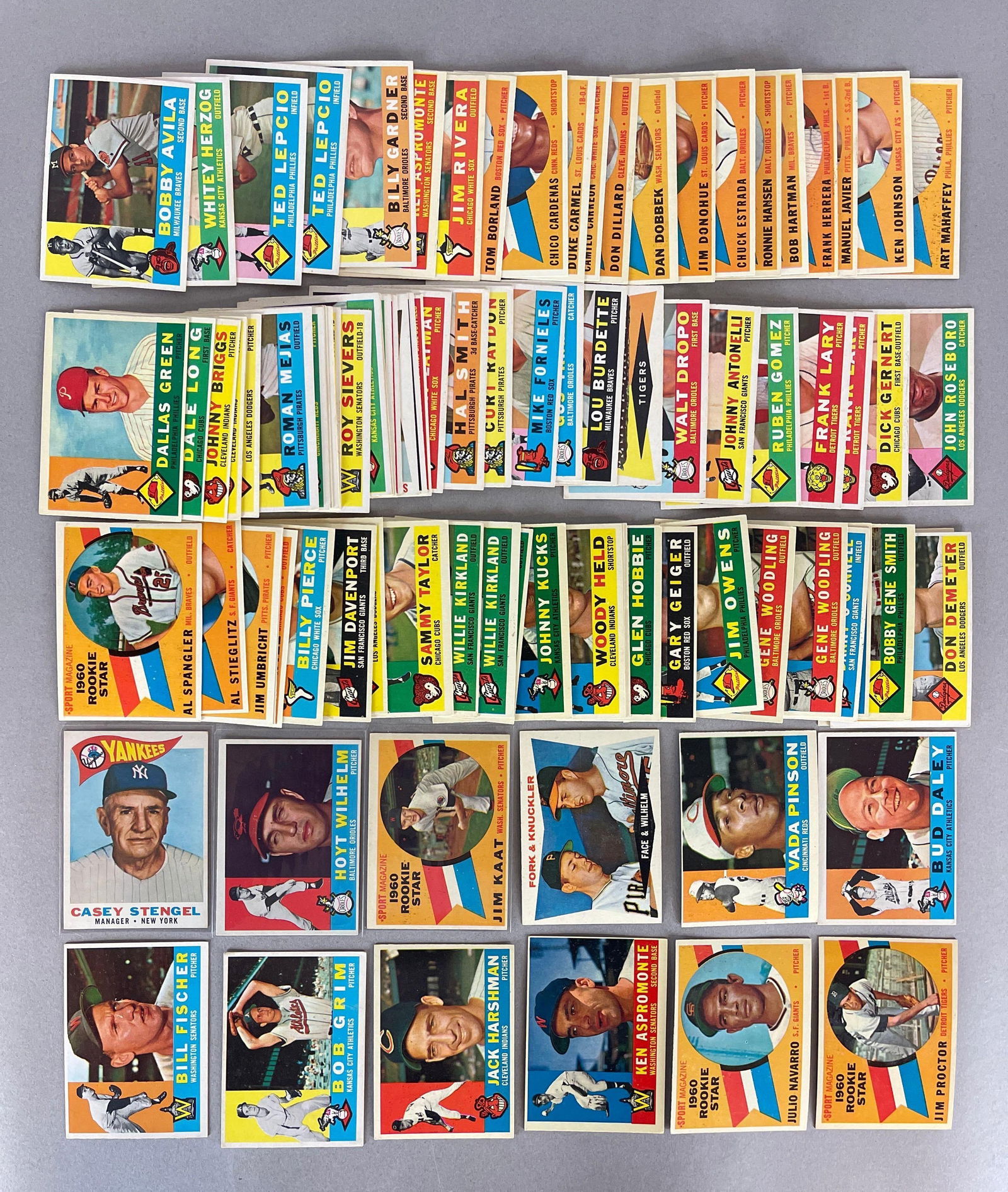 95 - 1960 Topps Baseball Cards with HOFs, Stars, and Rookies (1 of 2)
