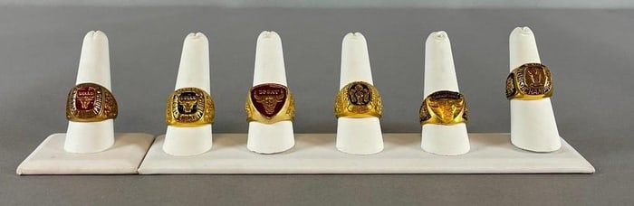 6 - 1990s Chicago Bulls World Champions Replica Rings
