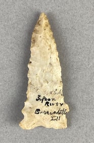 2 1/4 Inch NAtive American Arrowhead Corner Clipped Chert Spoon River Bernadotte IL Heike Collection