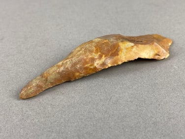 4 1/2 Inch Paleolithic Flint Blade found in Montana Heike Collection