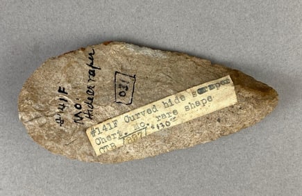 4 Inch Curved Chert Hide Scraper found in MO Heike Collection