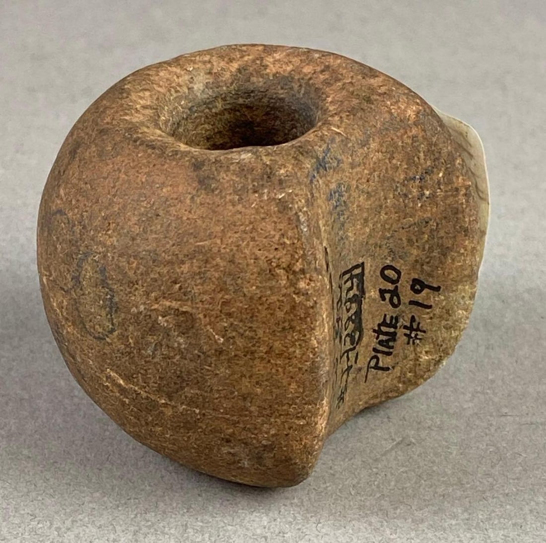 1 3/4 Inch Fluted Banner Stone Richmond Co. Georgia Heike Collection (1 of 6)