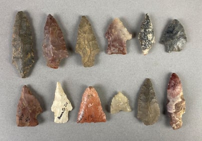 Group of 12 Arrowheads from Heike Collection
