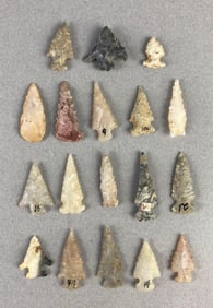 Group of 18 Small Bird Points from Heike Collection