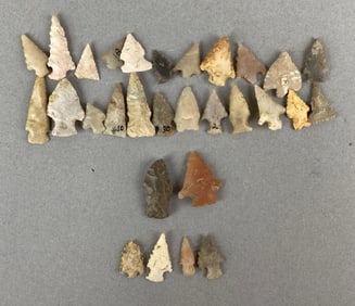 Group of Assorted Burial/Bird Points Heike Collection