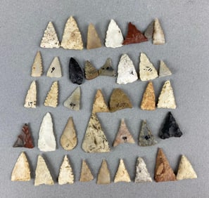 group of Triangular Point Arrowheads Heike Collection