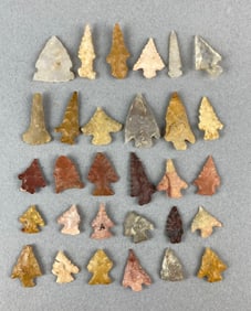 Group of Assorted Arrowheads Heike Collection