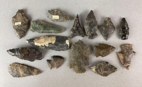 Group of 15 Assorted Native American Arrowheads and Artifacts Heike Collection