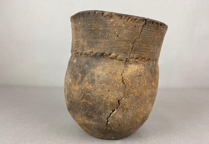 Caddo vase from Southern Arkansas