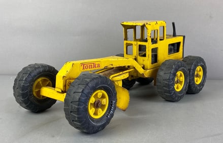 Tonka Pressed Steel MR-970 Road Grader