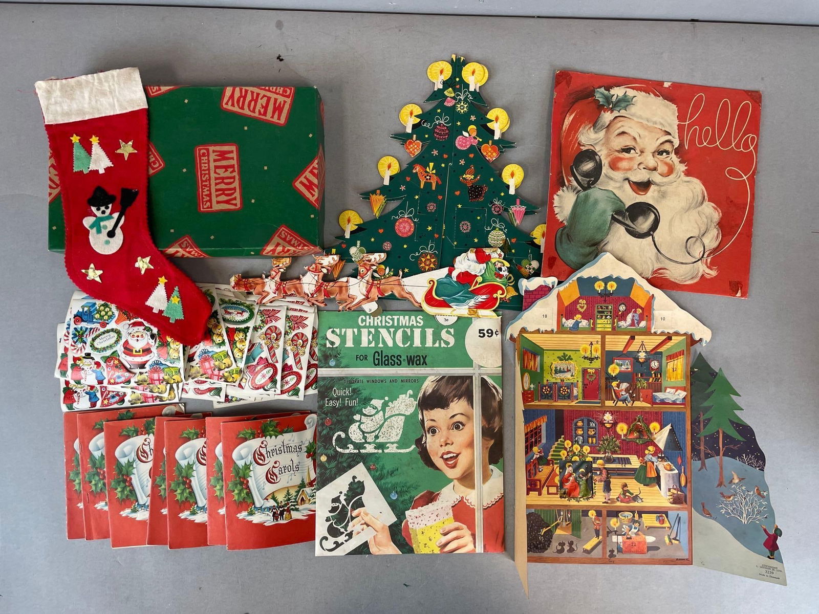 Group of Vintage Christmas Items (1 of 3)