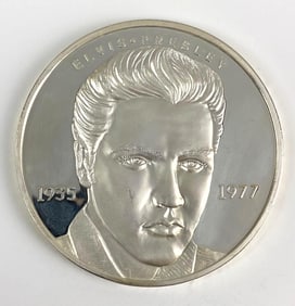 1977 Elvis Presley Graceland 1/2 Pound .999 Silver Commemorative Round
