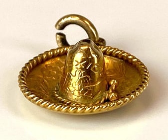 14K Yellow Gold Mexico Sombrero Pendant